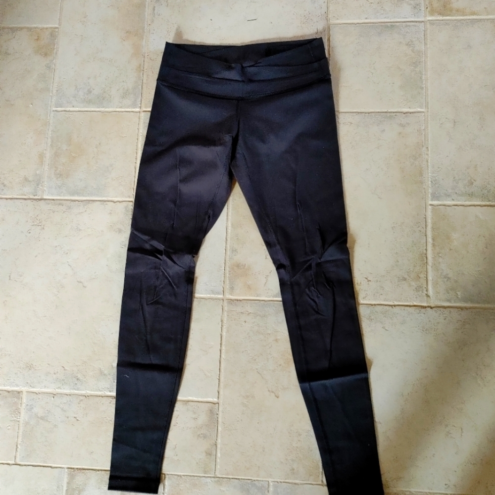 Lululemon Pants, size 6